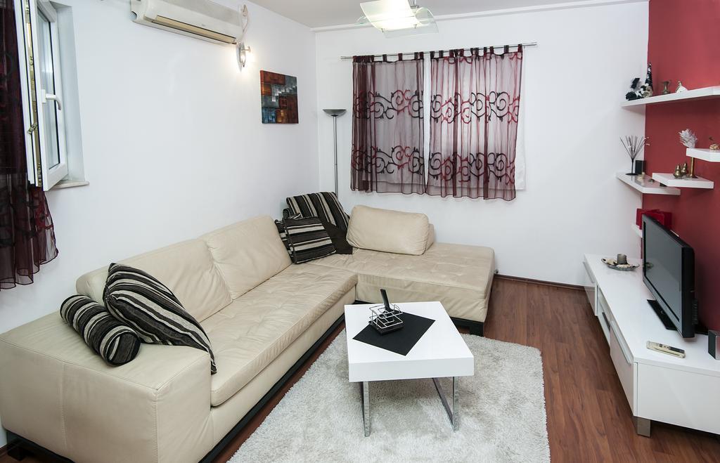 Znjan Beach Apartments Split Exterior foto